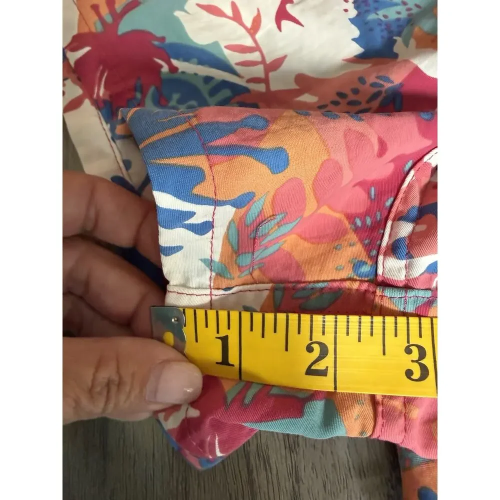Patagonia Barely Baggies 2.5 Inch Inseam Shorts Tropical Multicolor Size Small